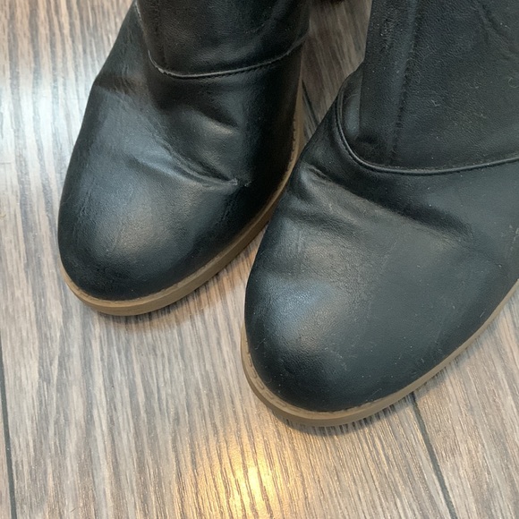 Cute Block Heel - Picture 6 of 7